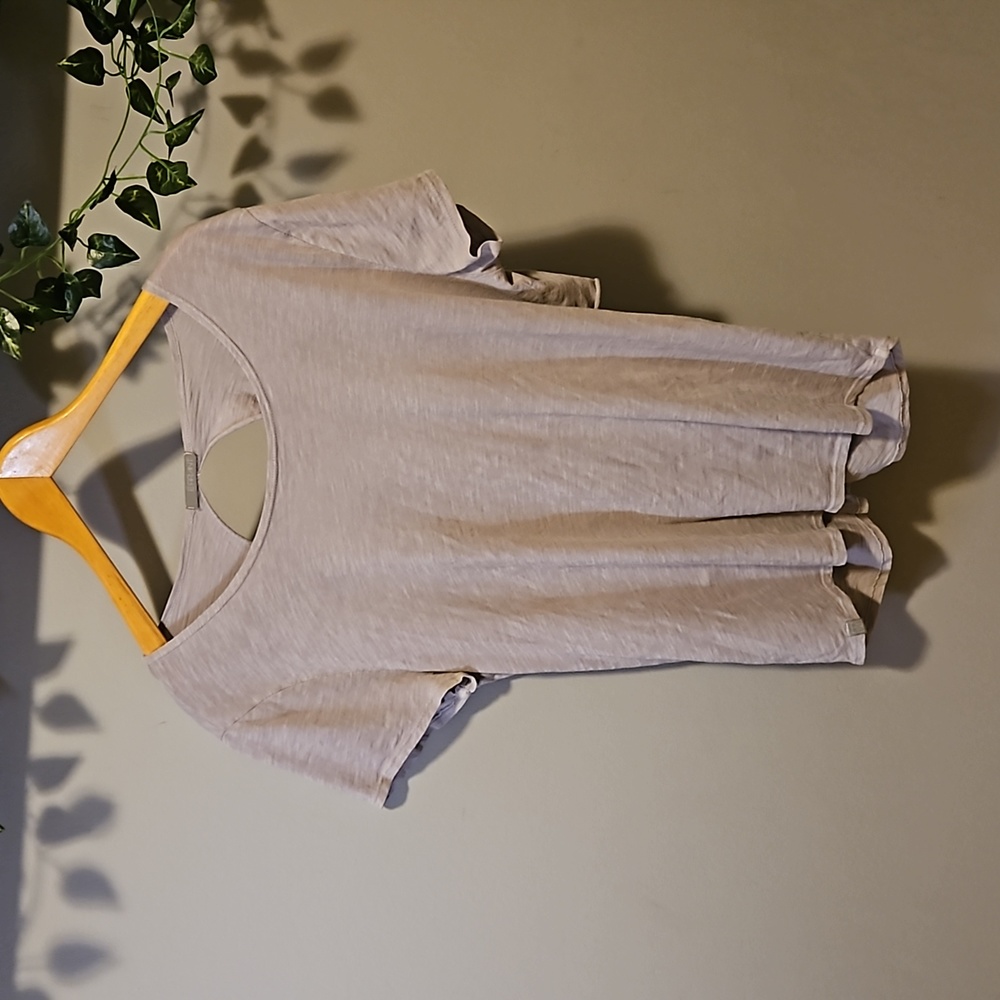 ERRANT Twisted Back T-shirt